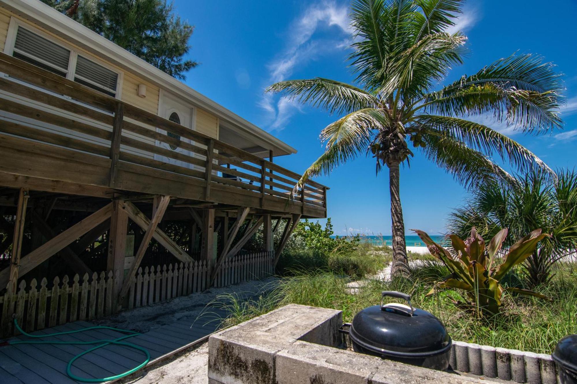 Villa The Tiki House Holmes Beach Exterior foto